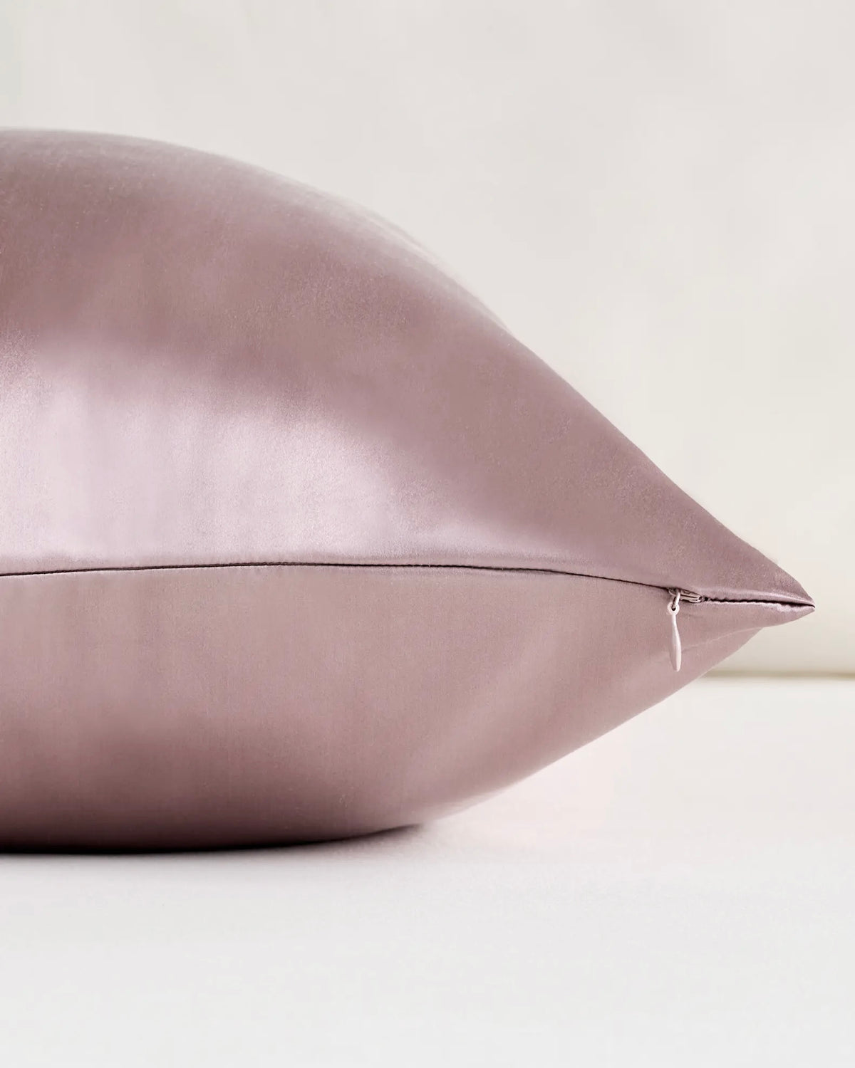 Mulberry Silk Pillowcase with Zipper